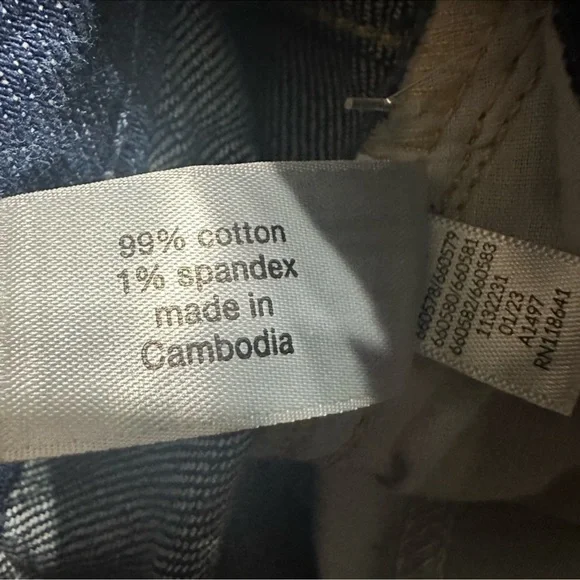 Lane Bryant Signature Fit Slim Straight Ankle Jeans Size 20 Mid-Rise Distressed - Picture 9 of 13